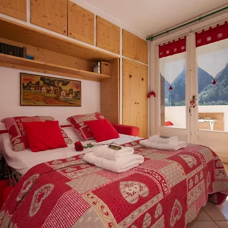 Sleeps 2 Apartament